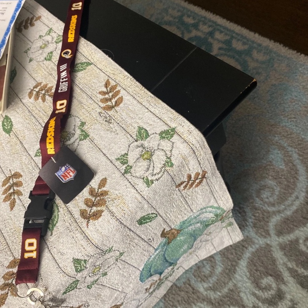 Washington Redskins NFL Team Lanyard Keychain Ticket Holder NWT